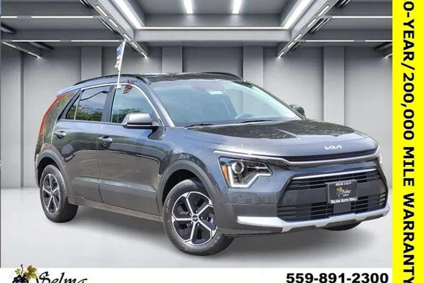 2025 Kia Niro EX photo 1