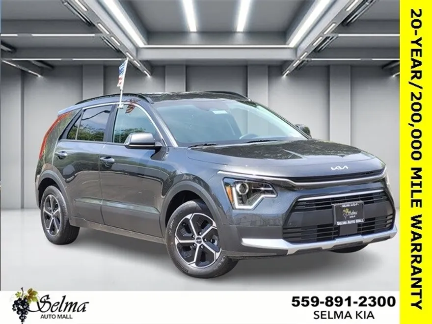 2025 Kia Niro EX photo 1