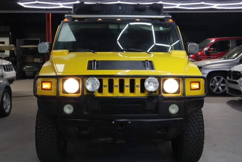 2005 Hummer H2 Base photo 1