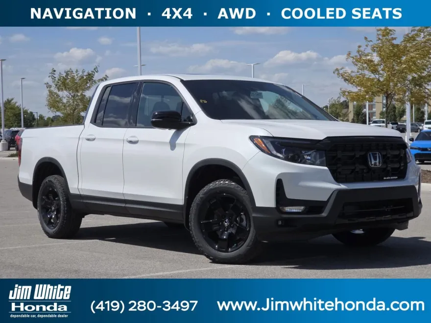 2025 Honda Ridgeline Black Edition photo 1