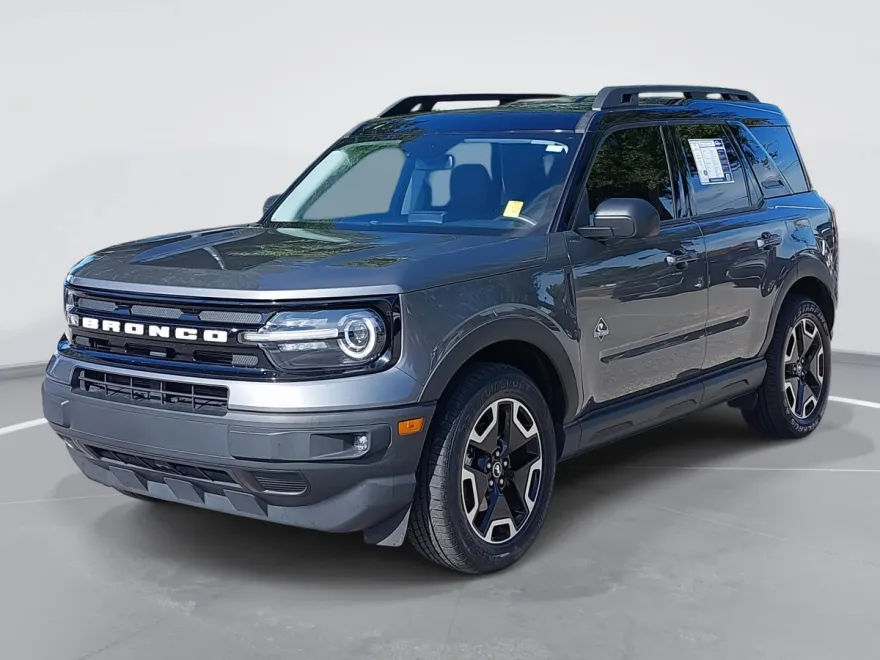 2022 Ford Bronco Sport Outer Banks photo 1