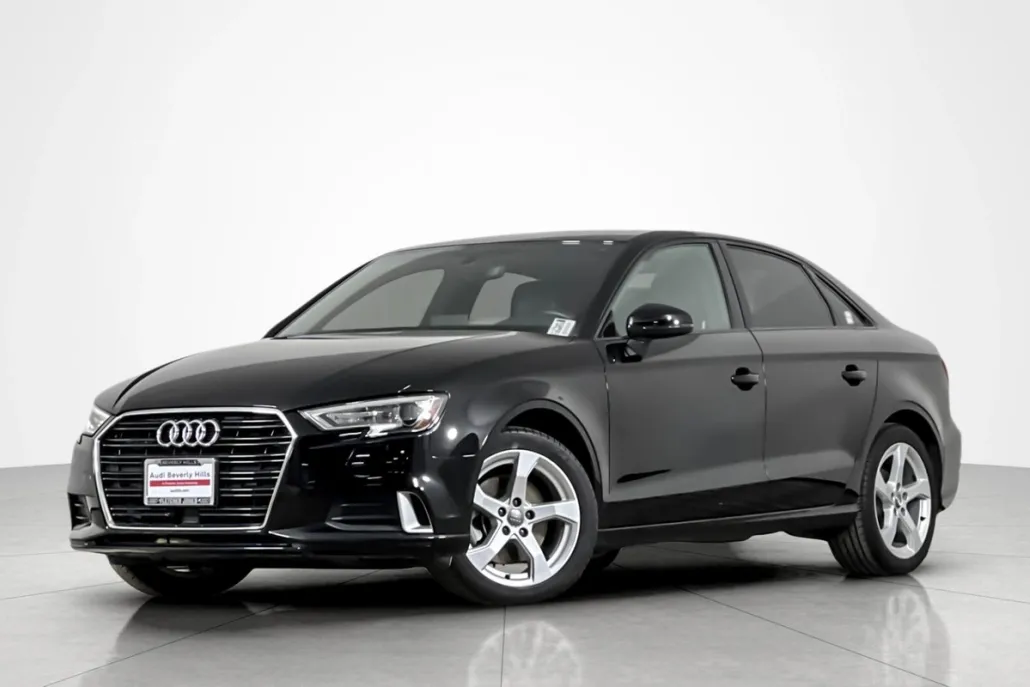 2019 Audi A3 Premium 40 TFSI photo 1