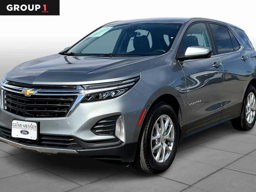 2024 Chevrolet Equinox LT photo 1