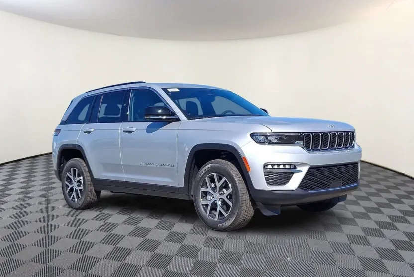 2025 Jeep Grand Cherokee Limited photo 1