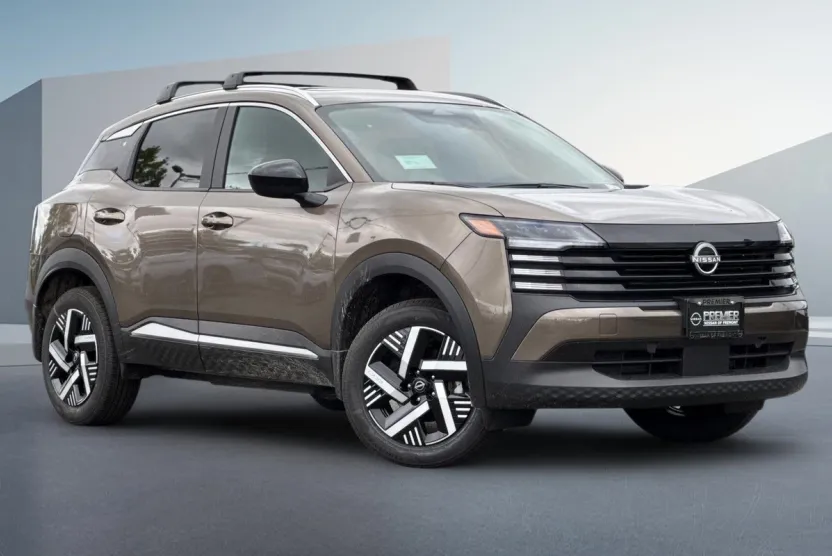 2026 Nissan Kicks SV photo 1