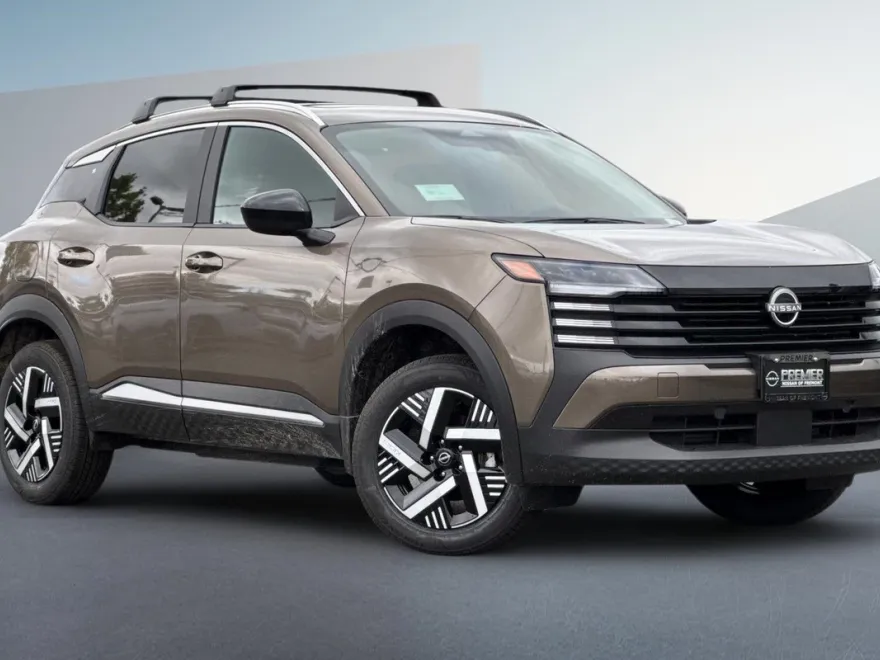 2026 Nissan Kicks SV photo 1
