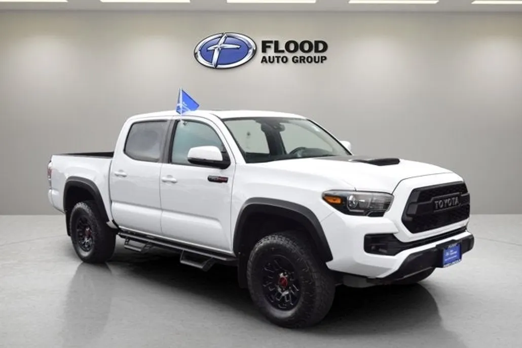 2019 Toyota Tacoma 4x4 TRD Pro photo 1