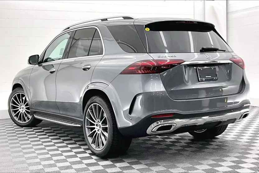 2026 Mercedes Benz GLE 450 4MATIC photo 1