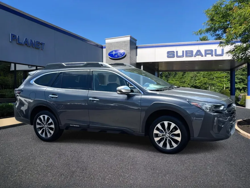 2024 Subaru Outback Touring XT photo 1
