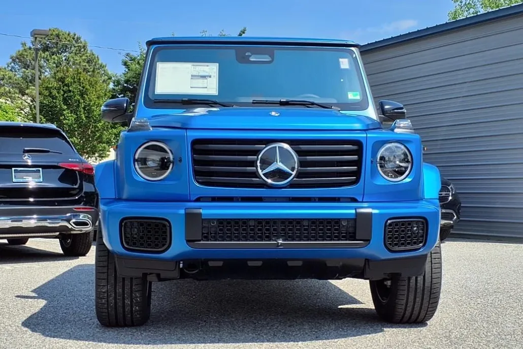 2025 Mercedes Benz G photo 1