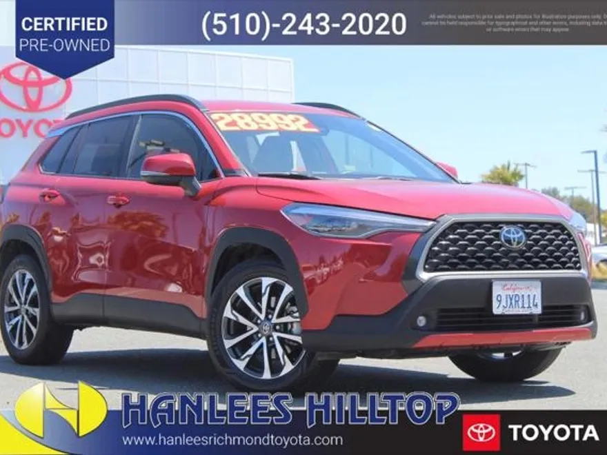 2024 Toyota Corolla Cross XLE photo 1