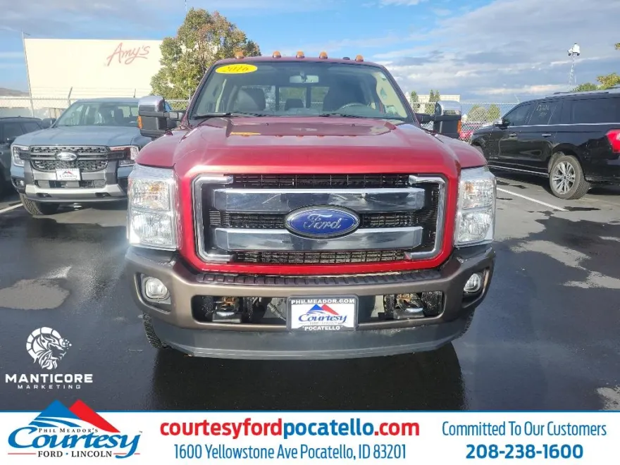 2016 Ford F-250 Lariat photo 1