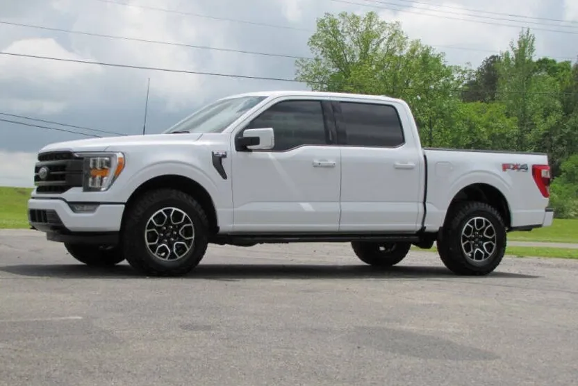 2022 Ford F-150 Lariat photo 1