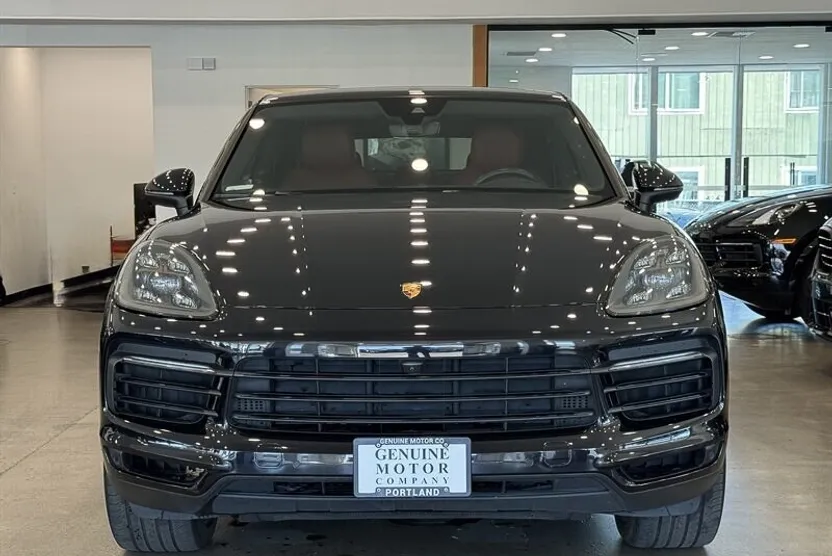 2021 Porsche Cayenne Coupe photo 1