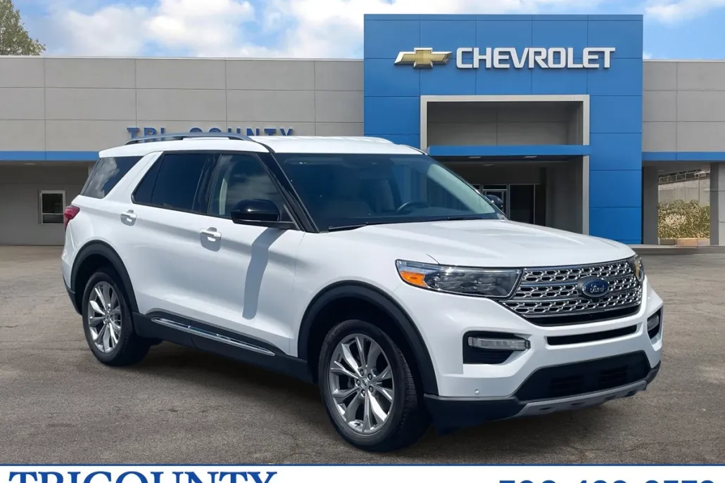2024 Ford Explorer Limited photo 1