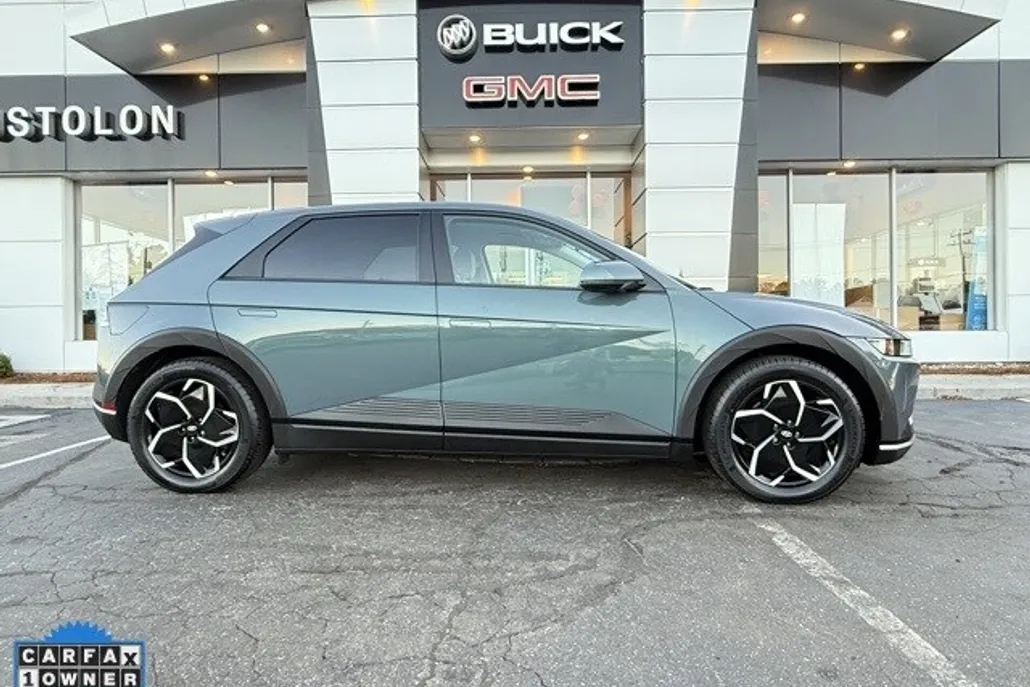 2023 Hyundai Ioniq 5 SEL photo 1