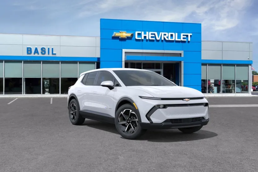 2026 Chevrolet Equinox EV 1LT photo 1