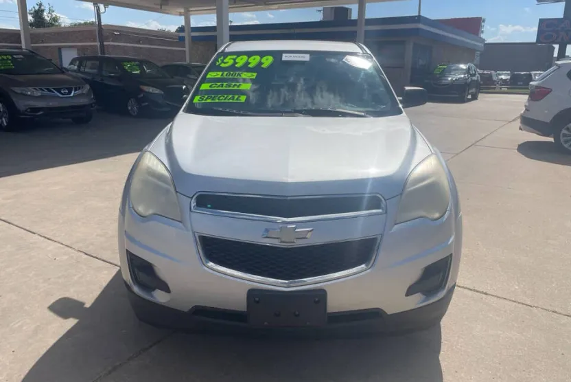 2013 Chevrolet Equinox LS photo 1