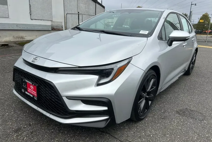 2023 Toyota Corolla XSE photo 1