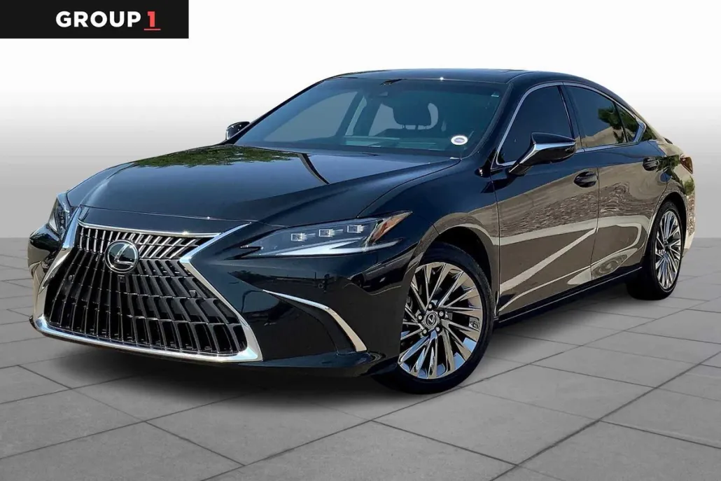 2024 Lexus ES 300h Luxury photo 1