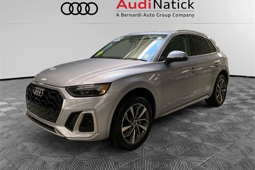 2023 Audi Q5 45 S line Premium Plus photo 1