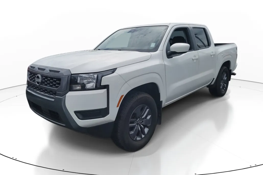 2025 Nissan Frontier SV photo 1