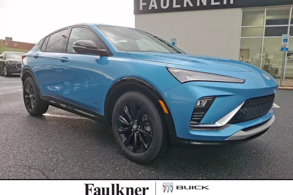 2025 Buick Envista ST photo 1