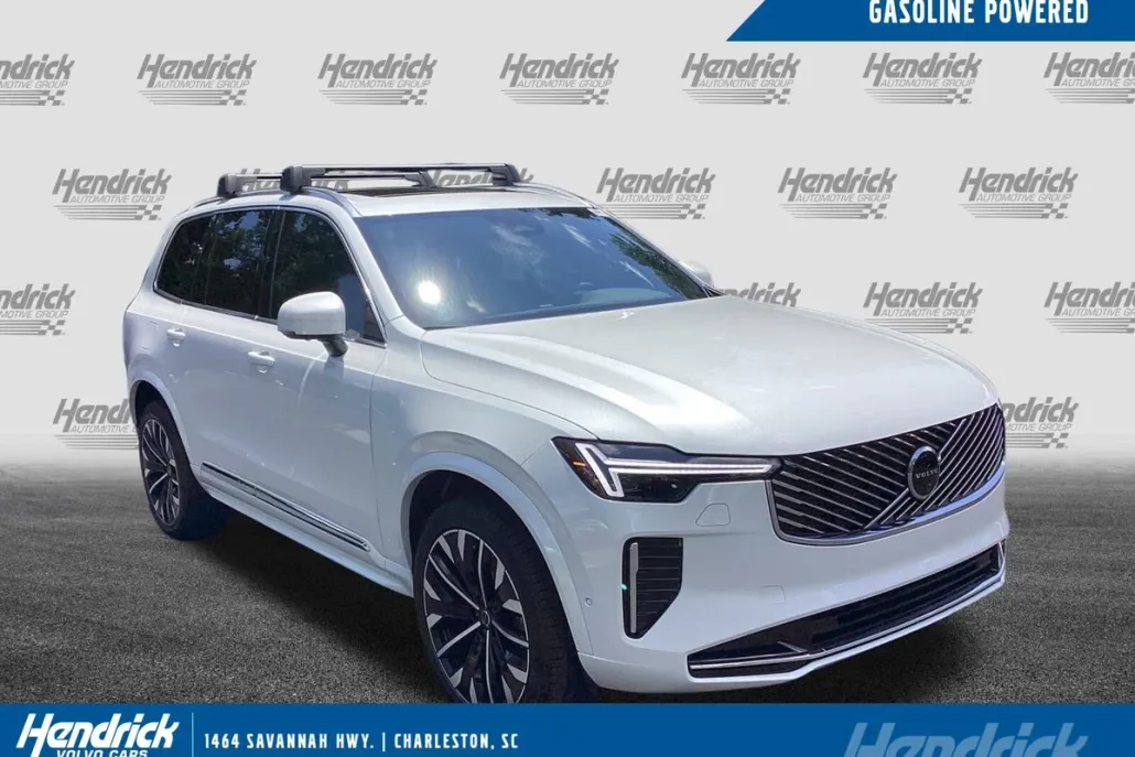 2026 Volvo XC90 Plus photo 1