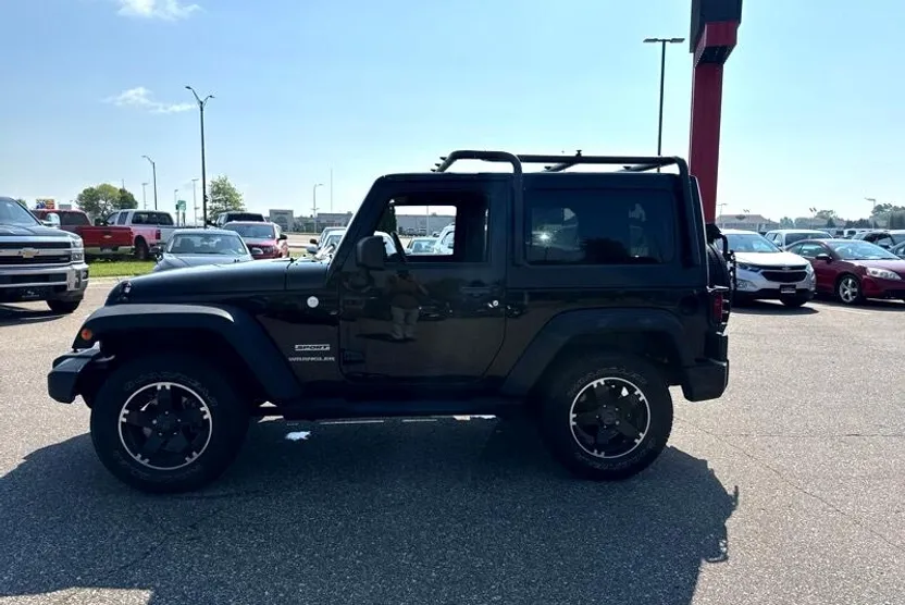 2010 Jeep Wrangler Sport photo 1