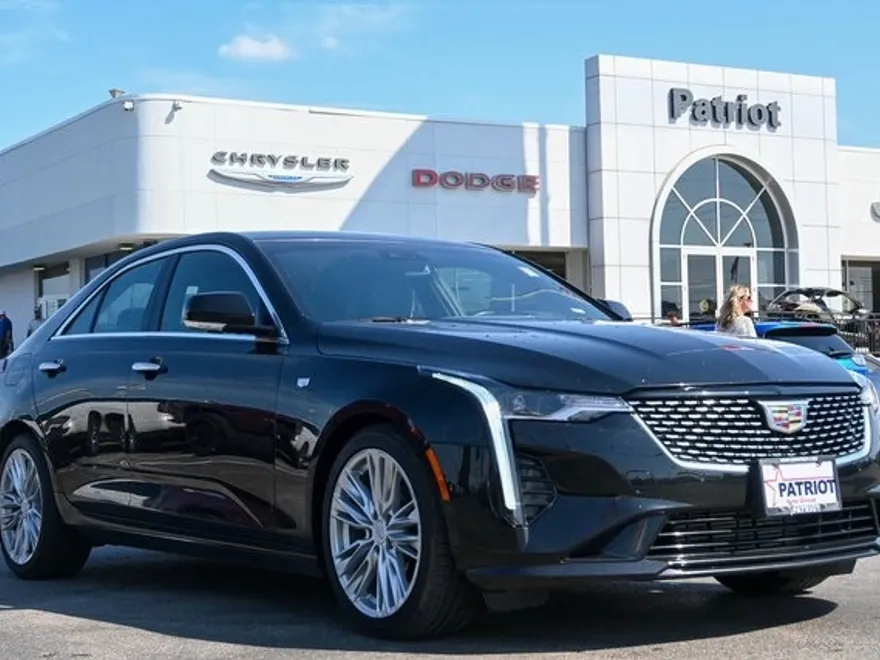 2024 Cadillac CT4 Premium Luxury photo 1