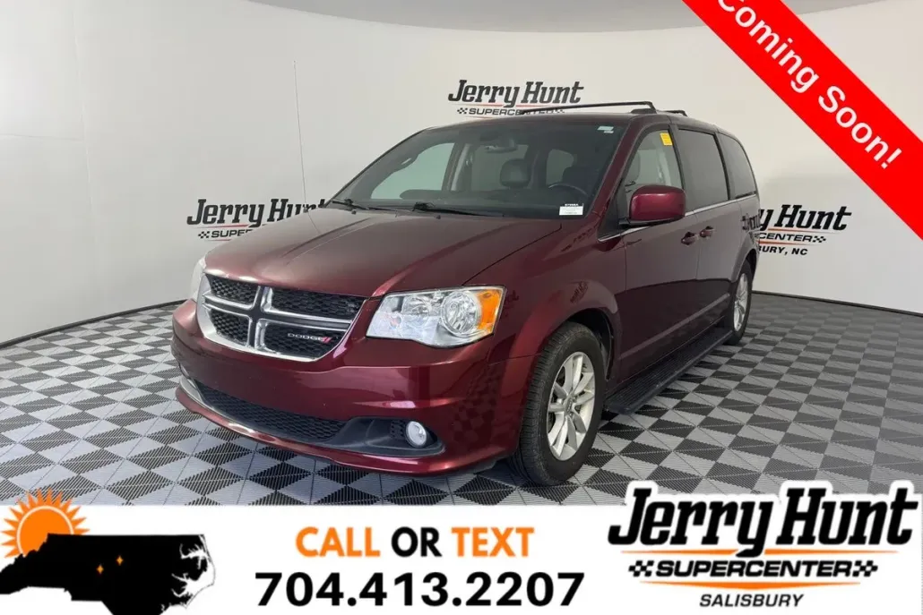 2019 Dodge Grand Caravan SXT photo 1