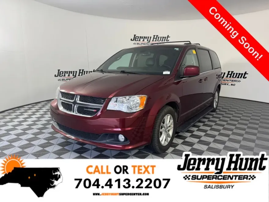2019 Dodge Grand Caravan SXT photo 1