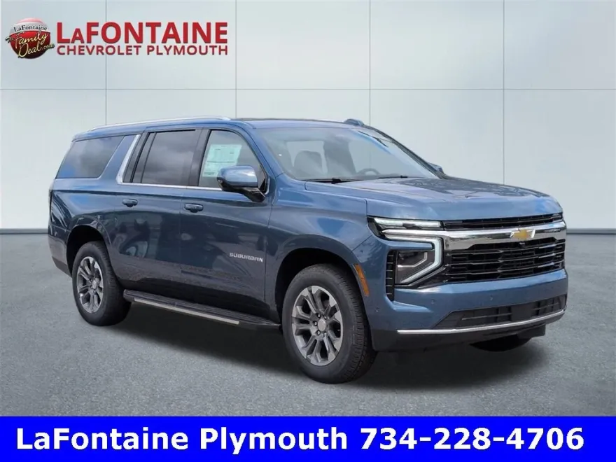 2025 Chevrolet Suburban LS photo 1