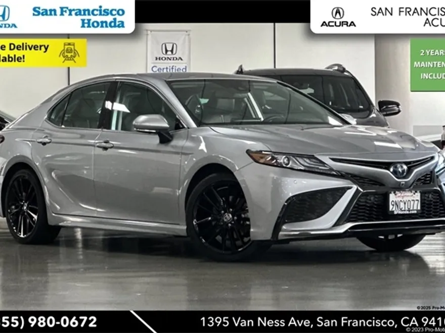 2023 Toyota Camry Hybrid XSE photo 1