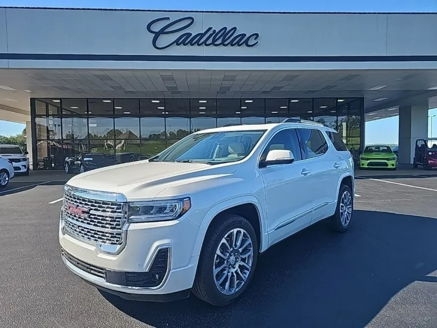 2023 Gmc Acadia Denali photo 1