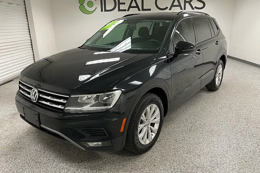 2018 Volkswagen Tiguan S photo 1