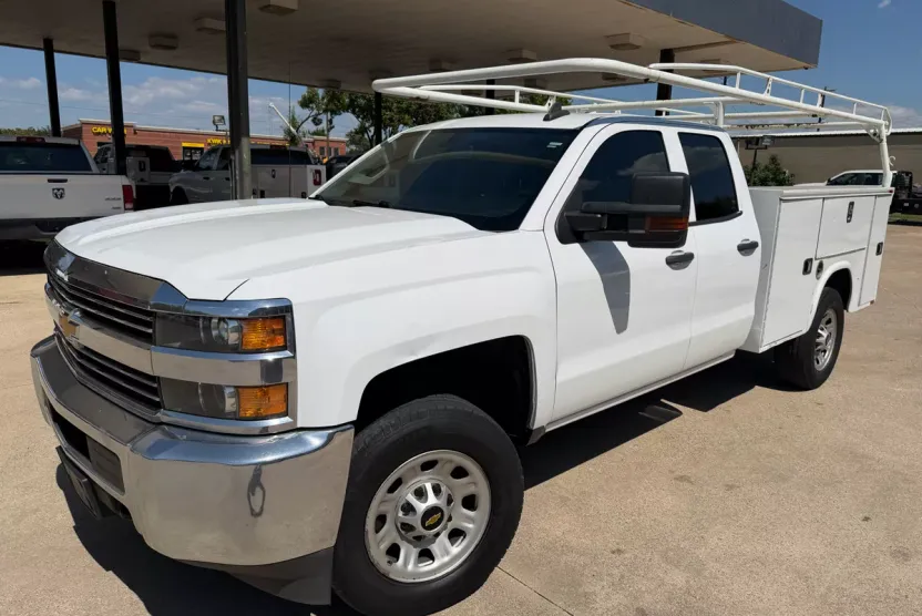 2018 Chevrolet Silverado 3500HD Work Truck photo 1