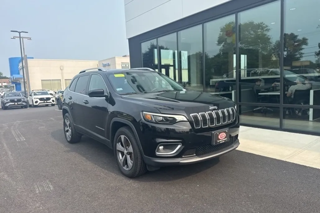 2019 Jeep Cherokee Limited photo 1