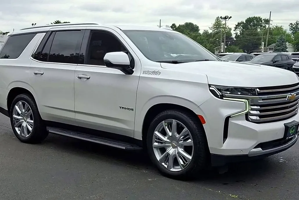2022 Chevrolet Tahoe High Country photo 1