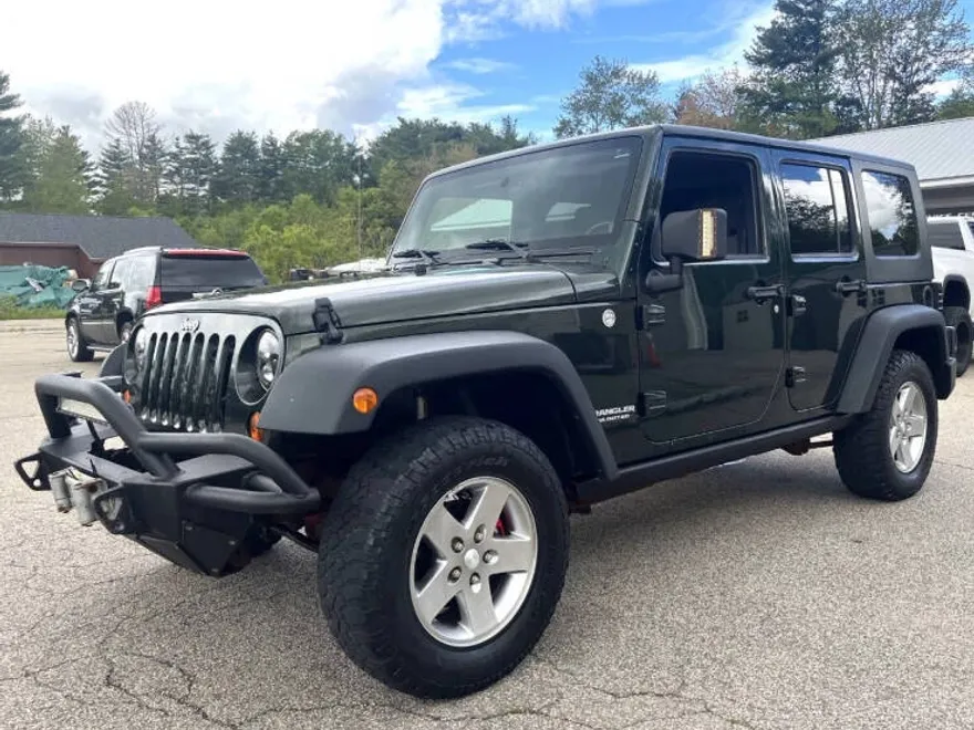 2010 Jeep Wrangler Unlimited Rubicon photo 1