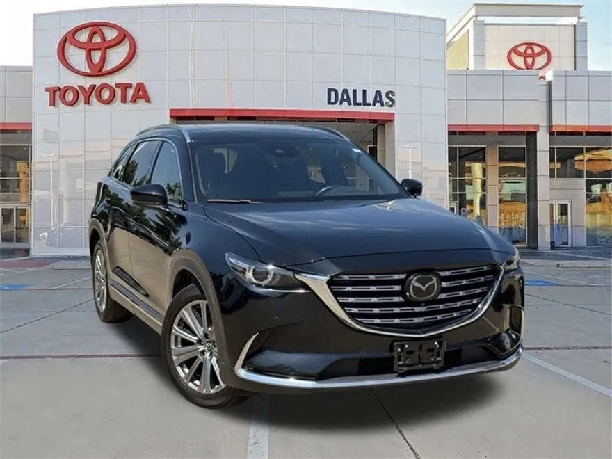 2022 Mazda CX-9 Signature photo 1