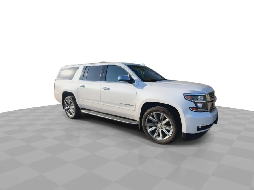 2018 Chevrolet Suburban 1500 Premier photo 1