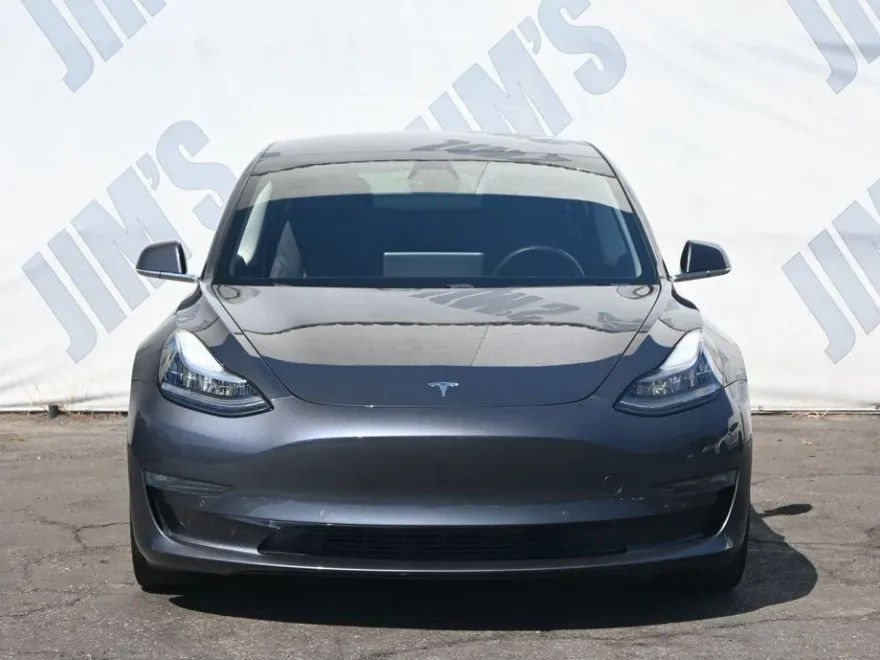 2019 Tesla Model 3 Performance photo 1