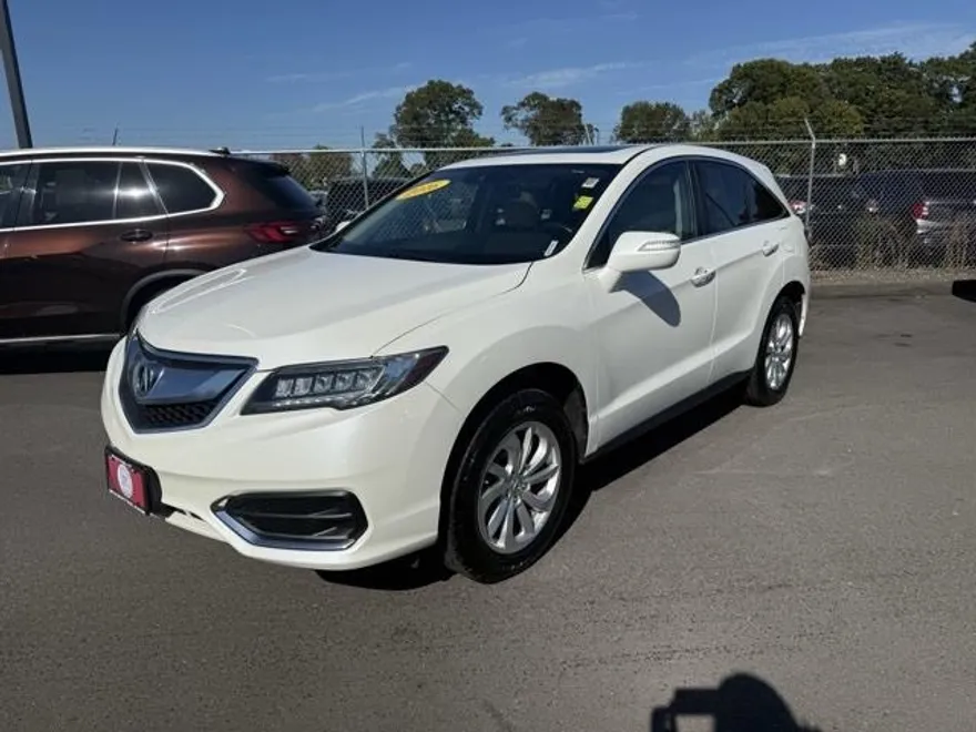 2016 Acura RDX Technology Plus photo 1