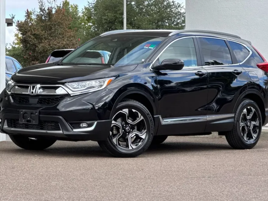 2018 Honda CR-V Touring photo 1