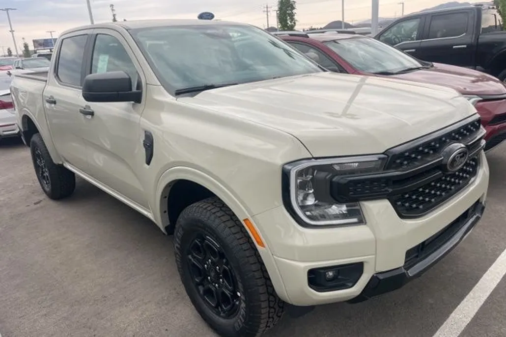 2025 Ford Ranger XLT photo 1