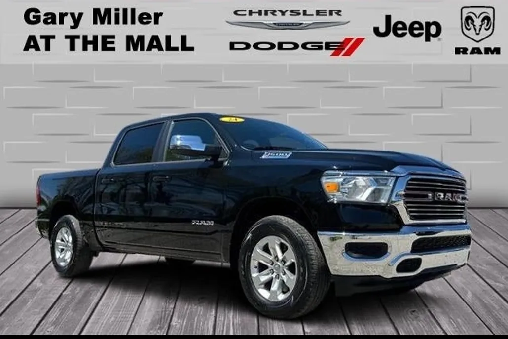 2024 Ram 1500 Laramie photo 1