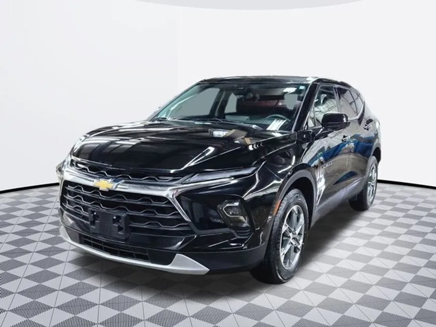 2023 Chevrolet Blazer 2LT photo 1