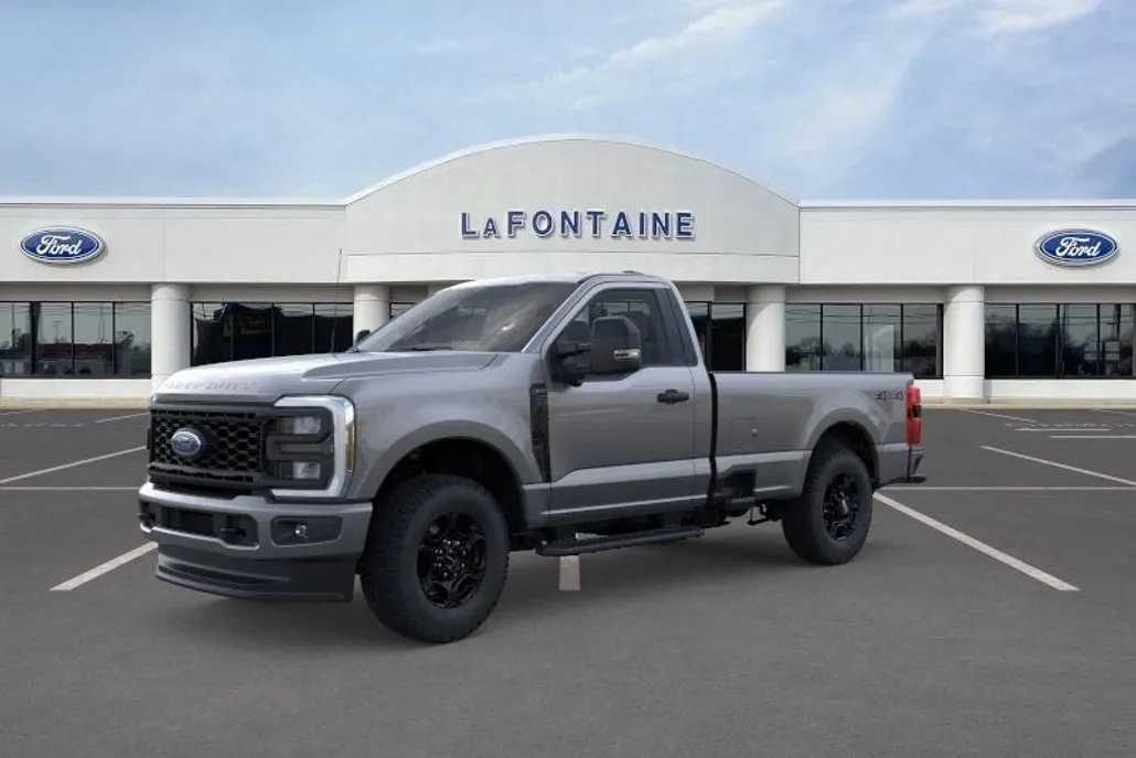 2025 Ford F-350 photo 1