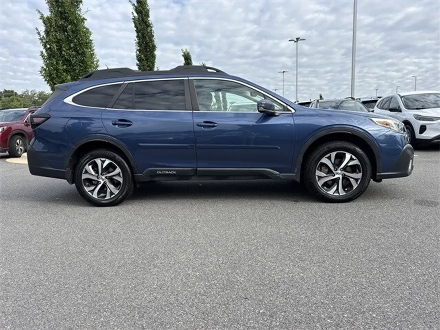 2020 Subaru Outback Limited XT photo 1